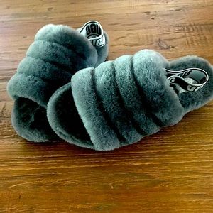 UGG Women’s Fluff Yeah Slide Slipper